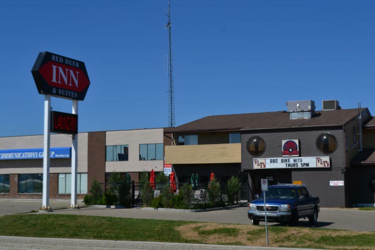 Red Deer Inn & Suites Exterior photo